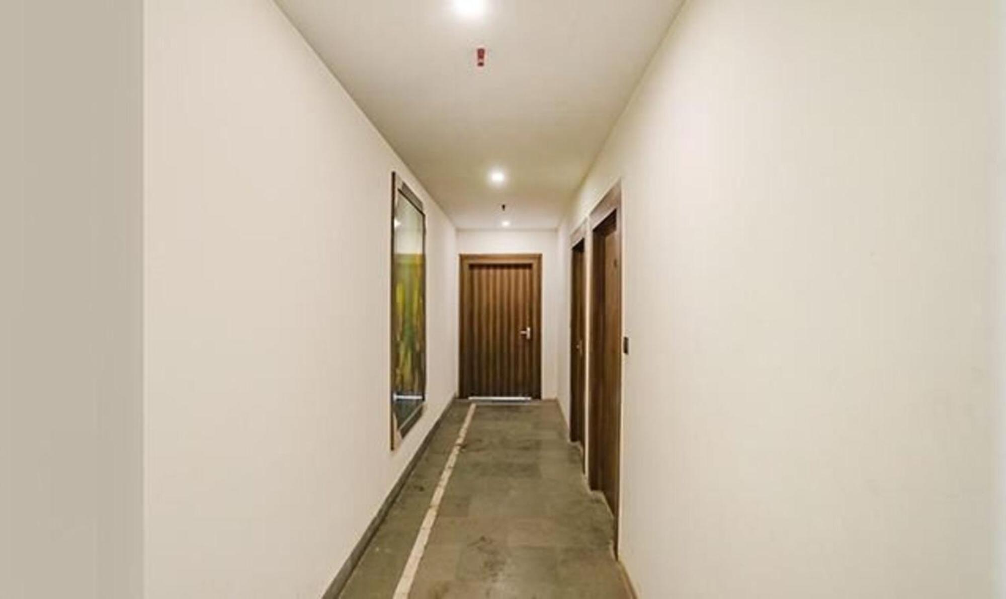 Fabhotel F9 Sector 58 Noida Exteriér fotografie